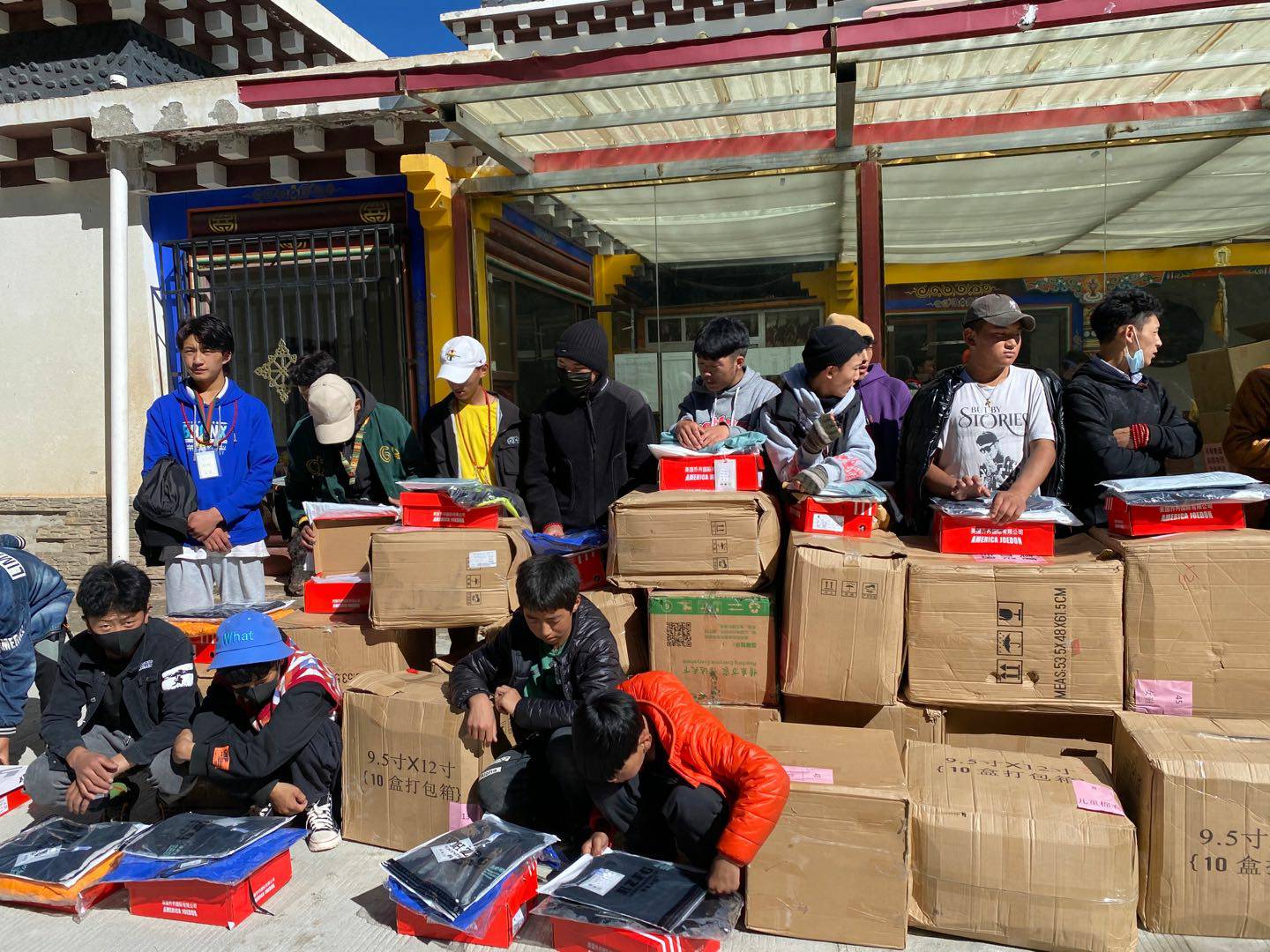 广州郑毅健康产品研究有限公司公益回顾丨家国同欢月同圆 温暖满载甘孜州(图7) 广州郑毅健康产品研究有限公司公益回顾丨家国同欢月同圆 温暖满载甘孜州(图7)